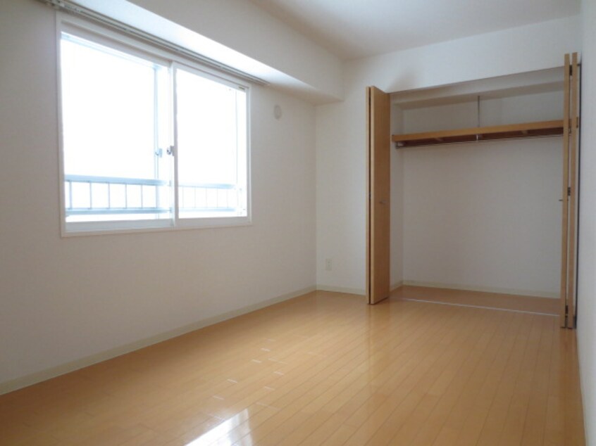 居室 ビッグパレス南１２条