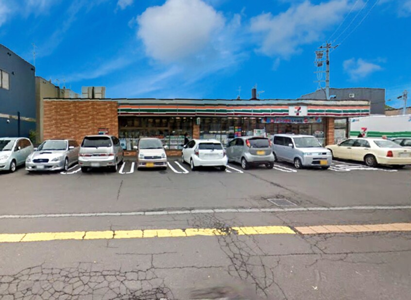 セブンイレブン(コンビニ)まで280m Gare de coco