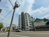 アルファスクエア北12西３