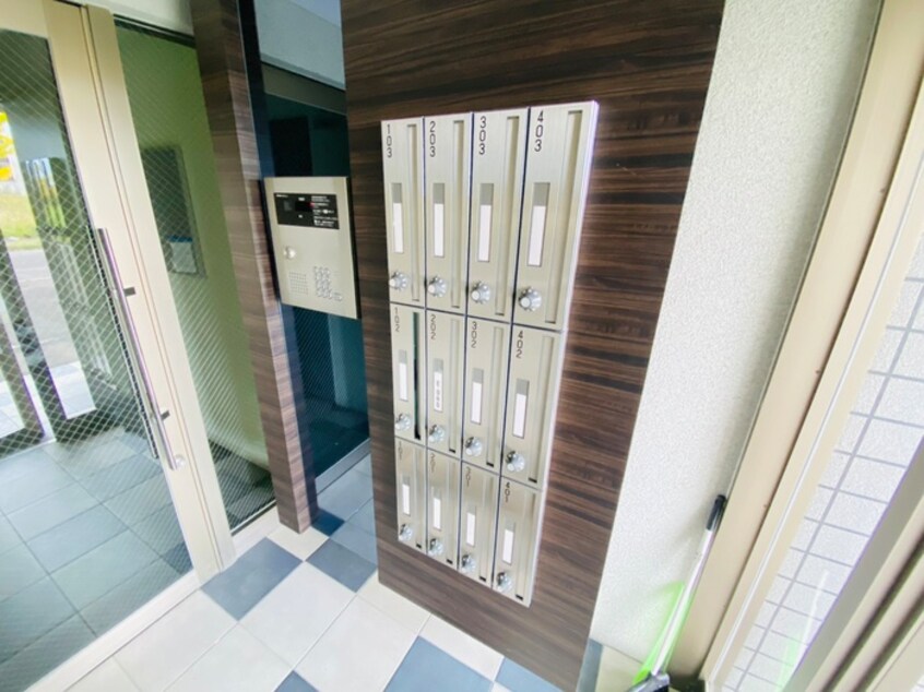 エントランス部分 パティオス南あいの里