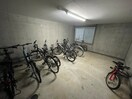 駐輪場 ピアジュ宮の森