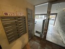 エントランス部分 ピアジュ宮の森