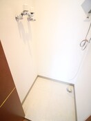 洗濯機置場 シャンティ月寒