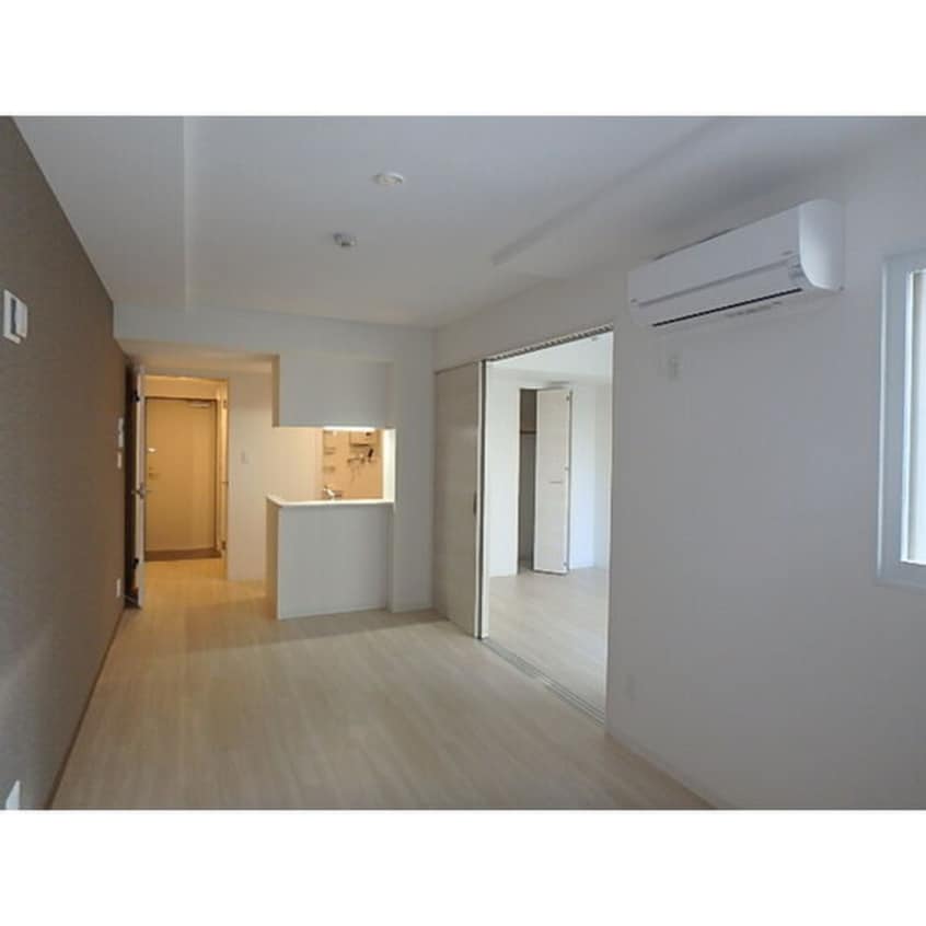 居室 クレステージ西岡