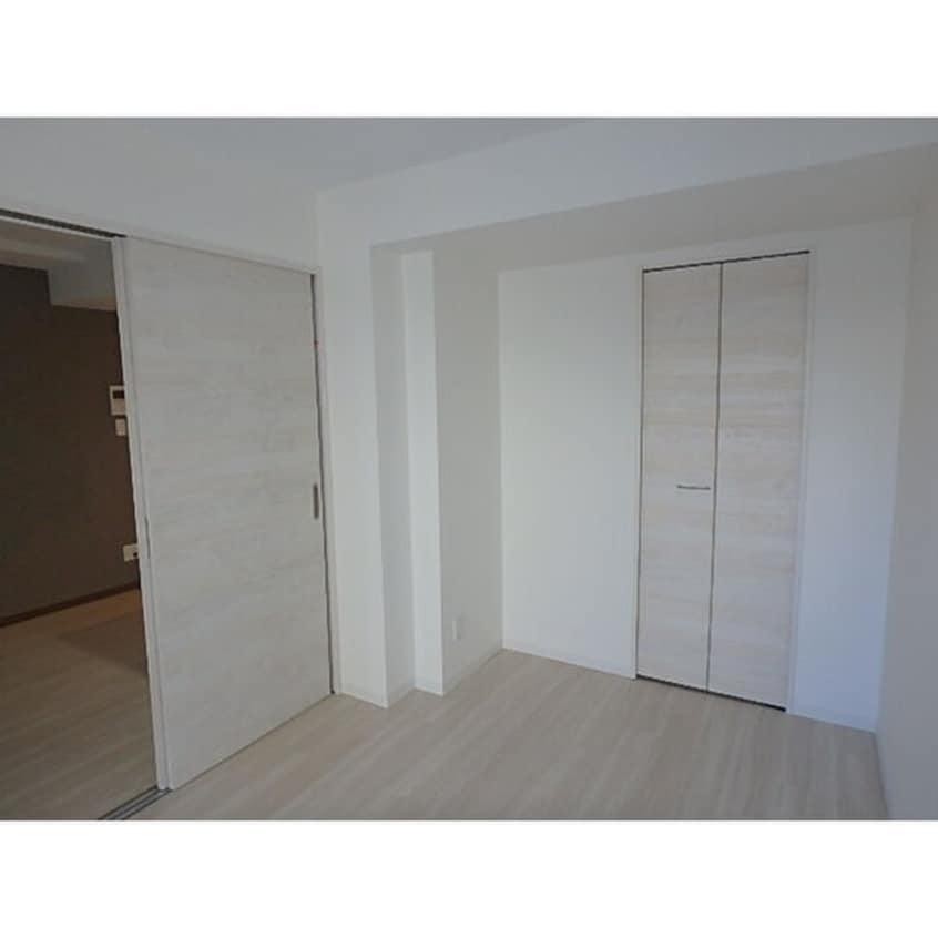 収納 クレステージ西岡