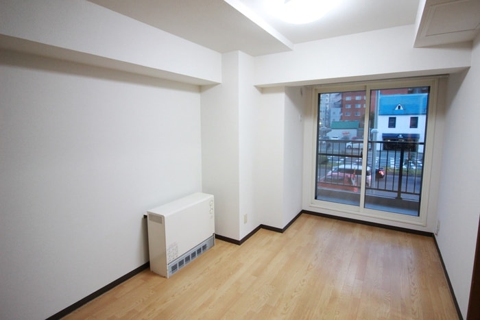 居室 フォ－シ－ンＢＬＤ