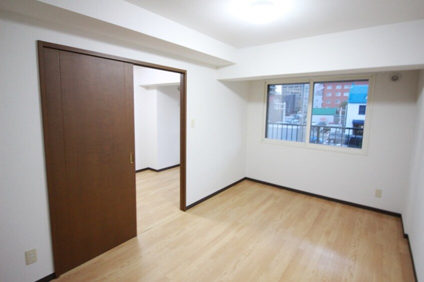 居室 フォ－シ－ンＢＬＤ