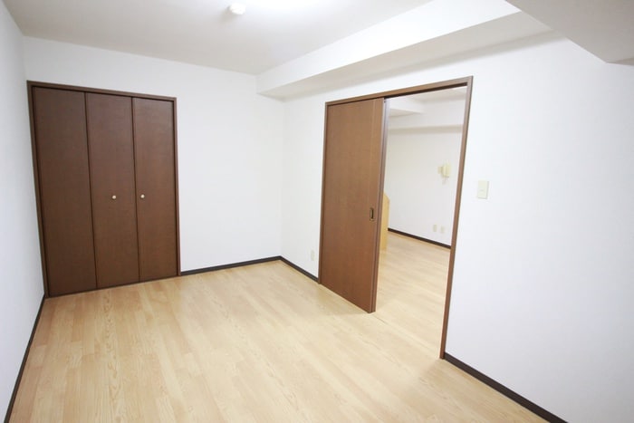 居室 フォ－シ－ンＢＬＤ