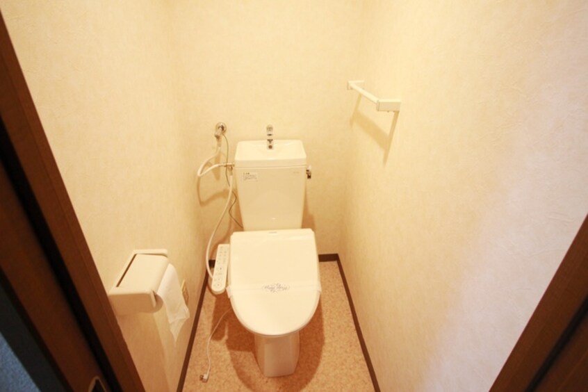 トイレ フォ－シ－ンＢＬＤ