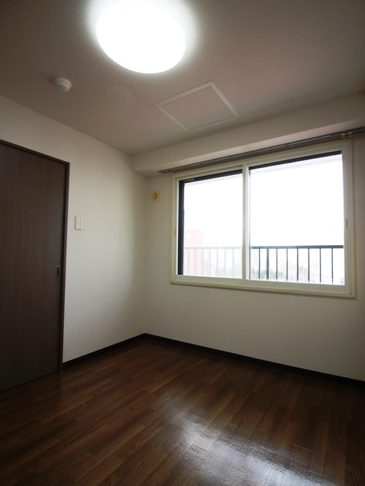 居室 セントポーリア弐番館