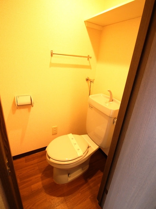 トイレ セントポーリア弐番館