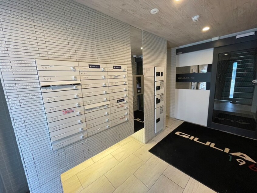 エントランス部分 GIULIA196