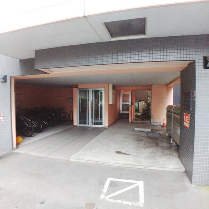 エントランス部分 アイビーパレス52