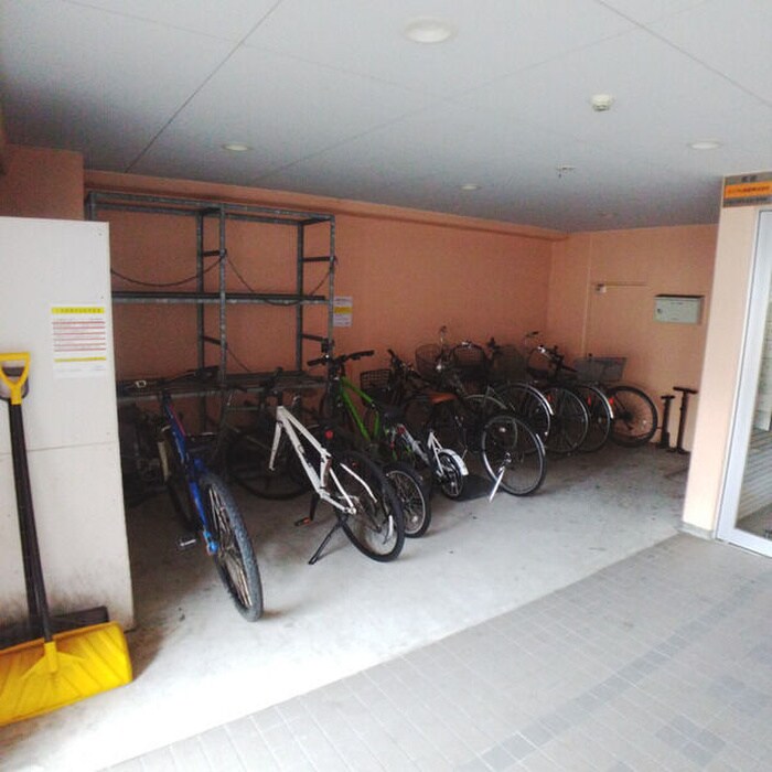 駐輪場 アイビーパレス52