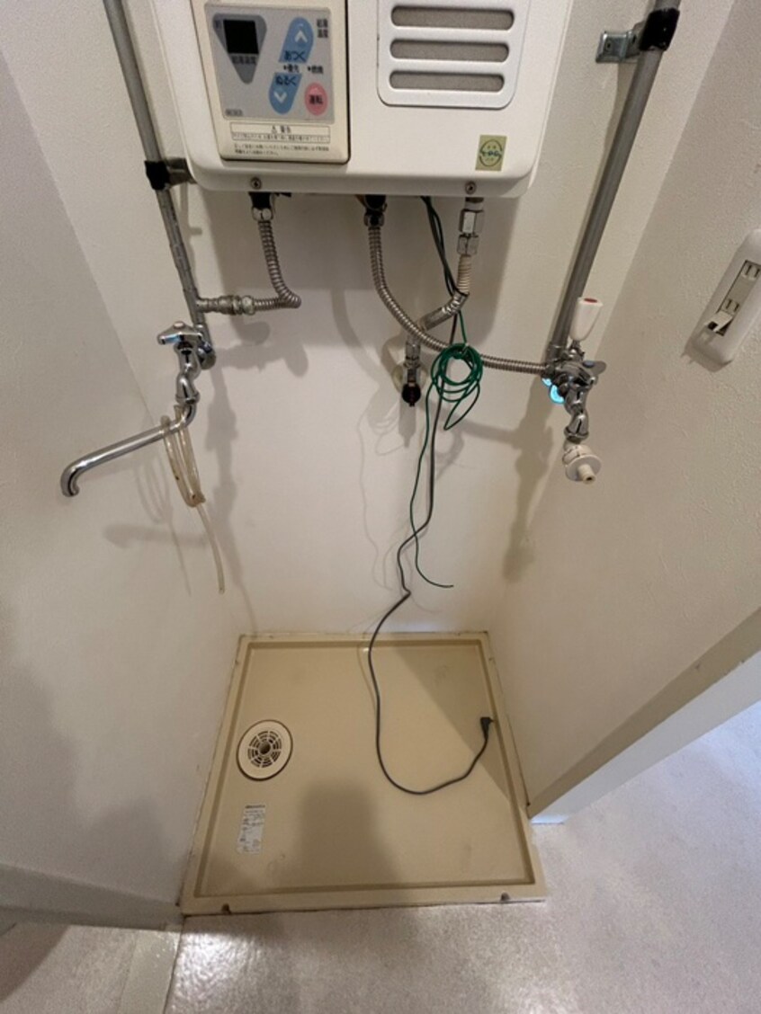 洗濯機置場 ルモアⅡ