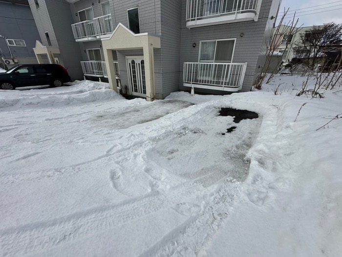 駐車場 トマトハウス
