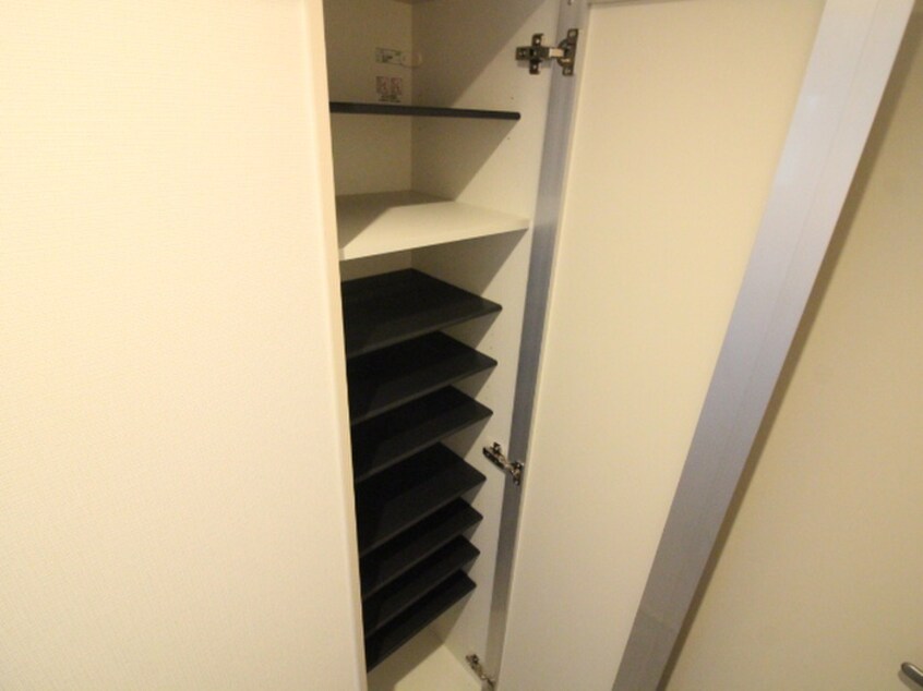 靴箱 プリヴィエール美園