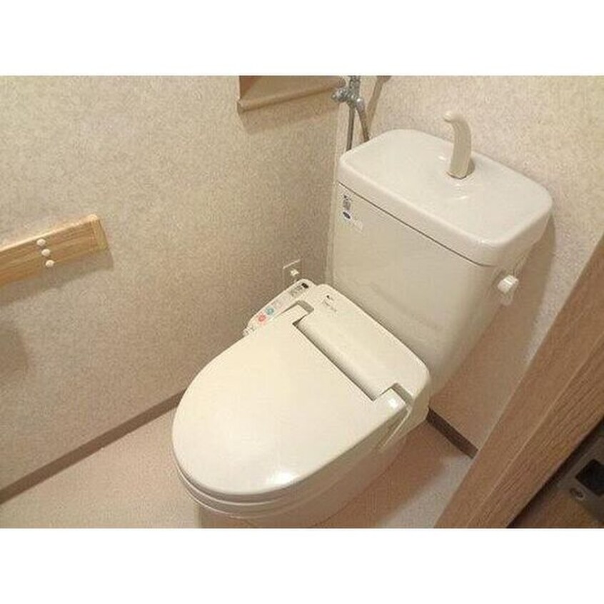 トイレ ﾗｲｵﾝｽﾞｳﾞｨｱｰﾚ大通第2(902)