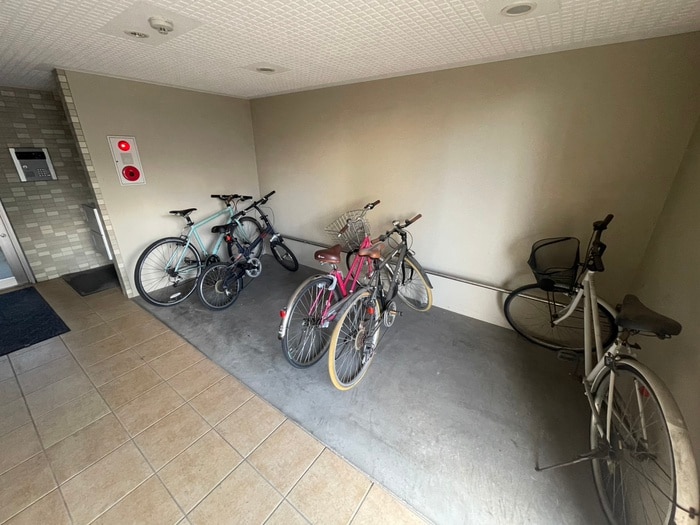 駐輪場 Prendre Montee 北円山