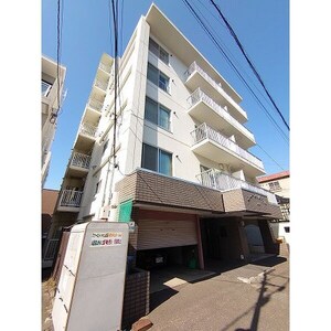 ファ－ストハイム山鼻