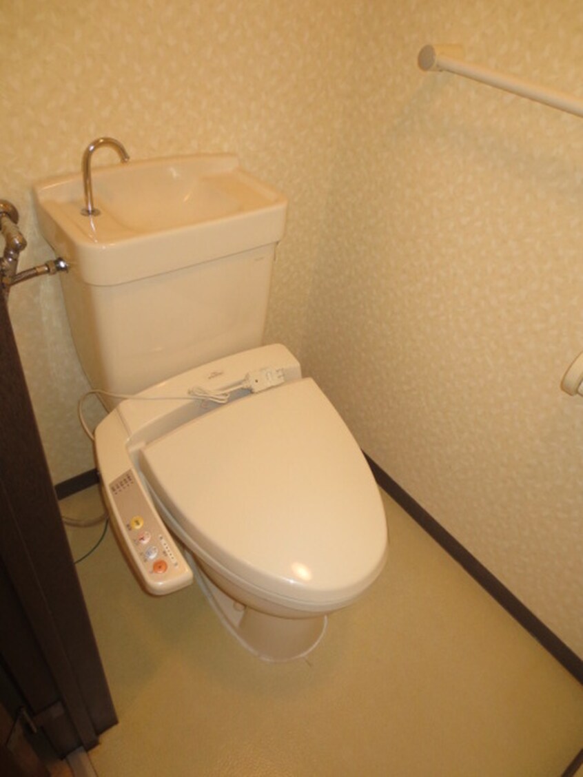 トイレ エクレール羊が丘