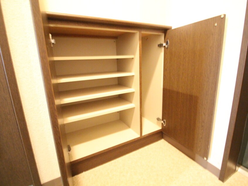 靴箱 エクレール羊が丘