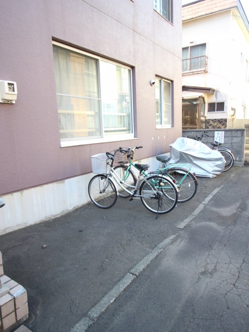 駐輪場 ロックビレッジ２３(2F・3F)