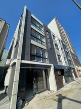 アルファスクエア北24西2