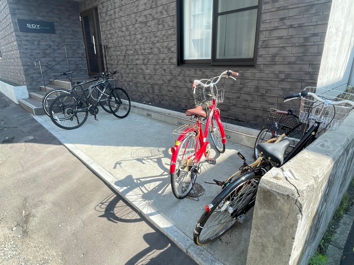 駐輪場 SDY月寒中央