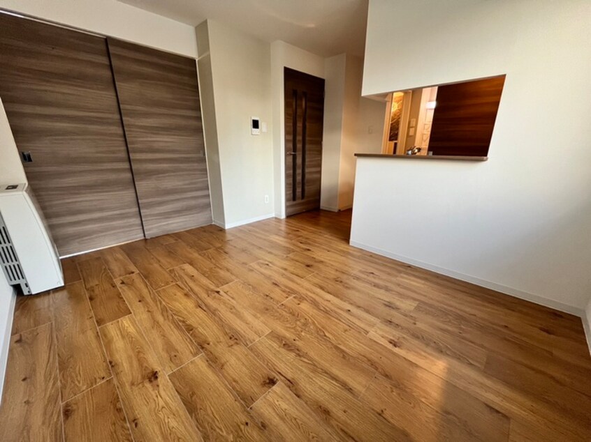 居室 BASE　TSUKISAMU