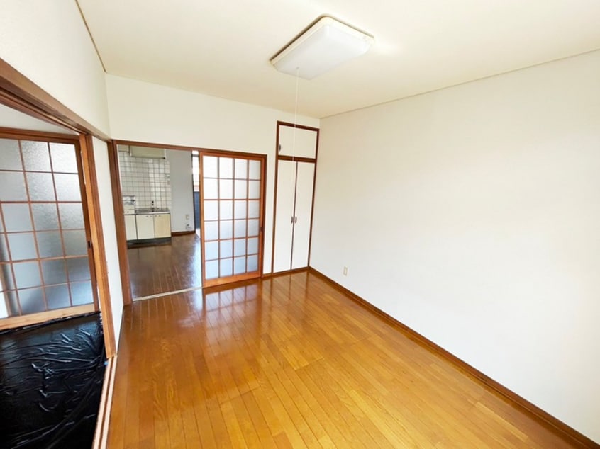 居室 ベルハイツ鹿野