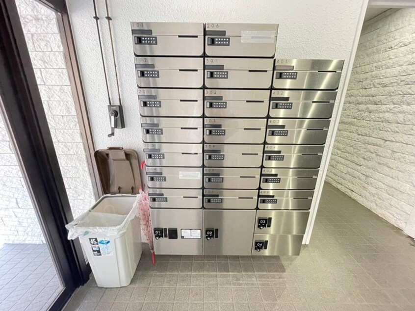建物設備 クレセント土樋