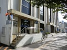 七十七銀行荒町支店(銀行)まで550m クレセント土樋