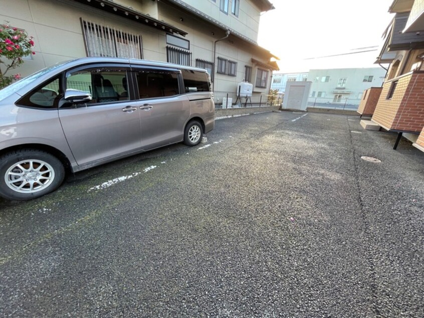 駐車場 エスト・ハナセン