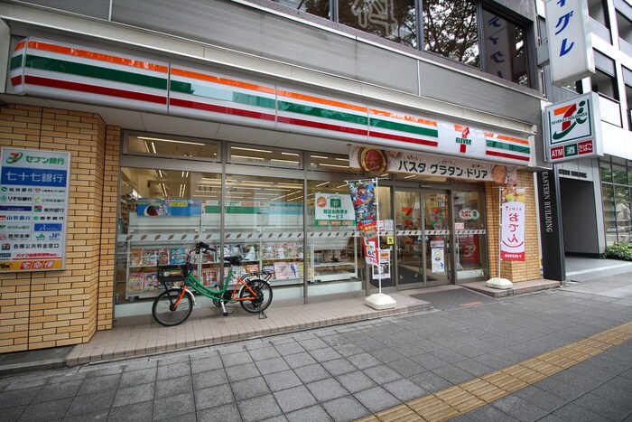 セブンイレブン仙台上杉勾当台通店(コンビニ)まで600m コンフォート上杉