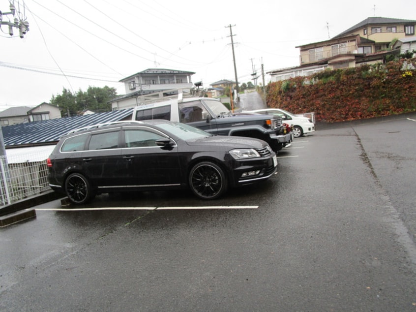 駐車場 ファミーユヴィラ