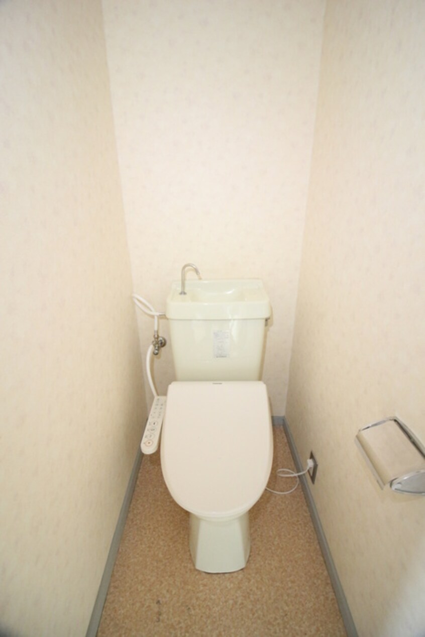 トイレ サンパレス成田町