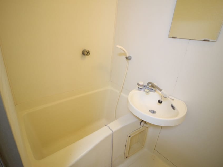 バス／シャワールーム等 サンパレス元茶畑