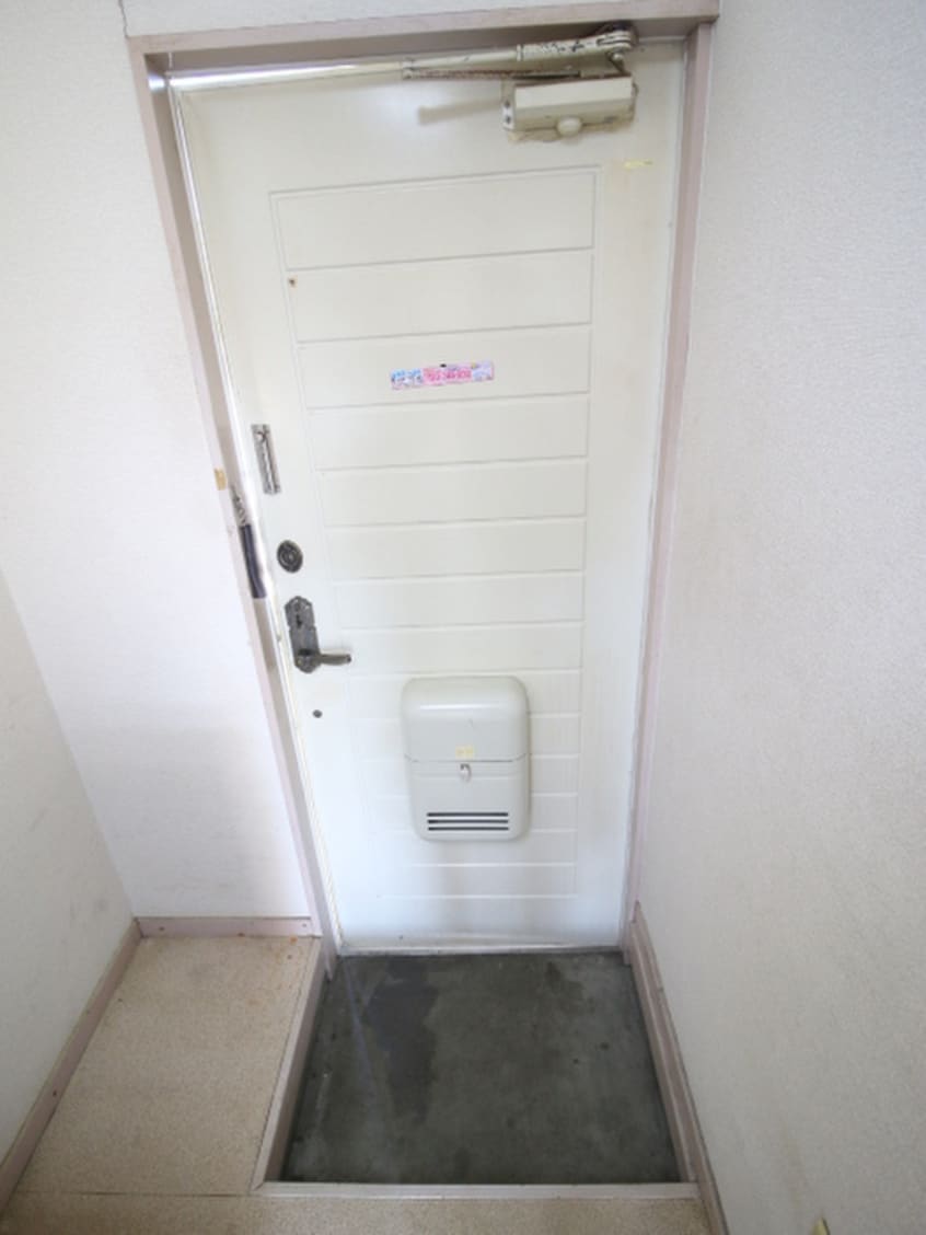 玄関 サンパレス元茶畑