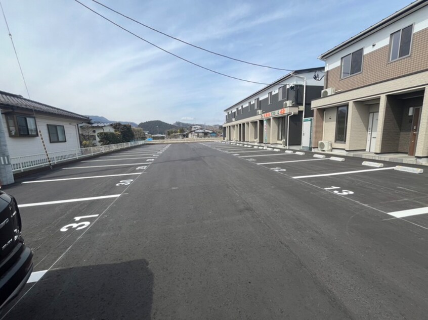 駐車場 すまいる４２番館