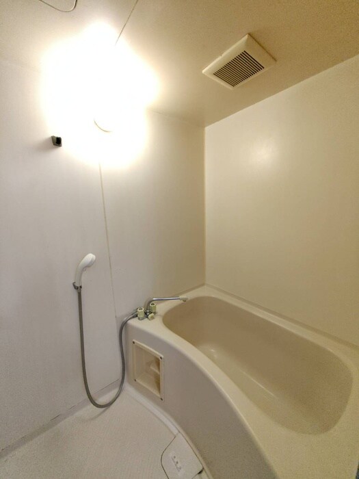 バス／シャワールーム等 M.I.K-BUILDING