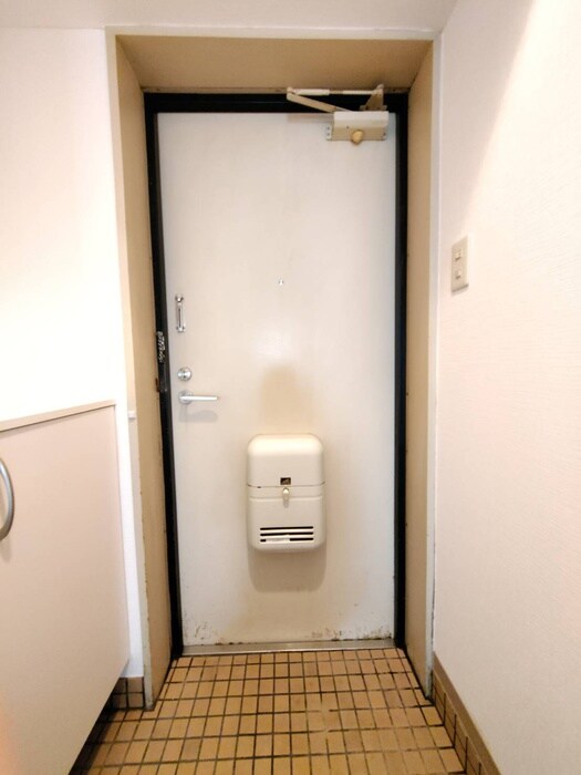 玄関 M.I.K-BUILDING