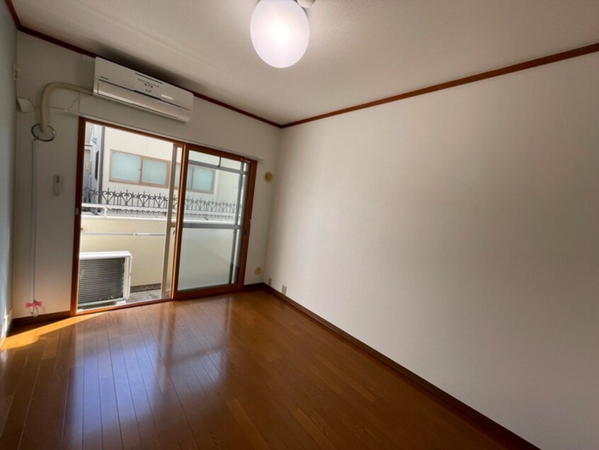 居室 エクセランス・ド・花京院