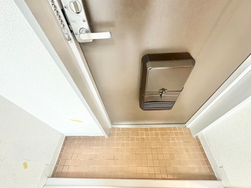 玄関 ジョイフル荒町