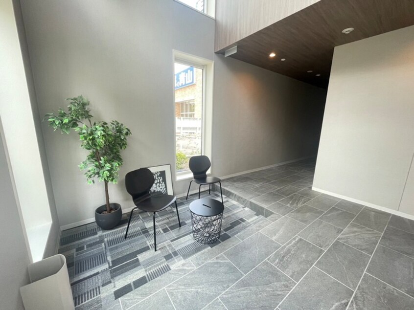 エントランス部分 シャーメゾン胡蝶