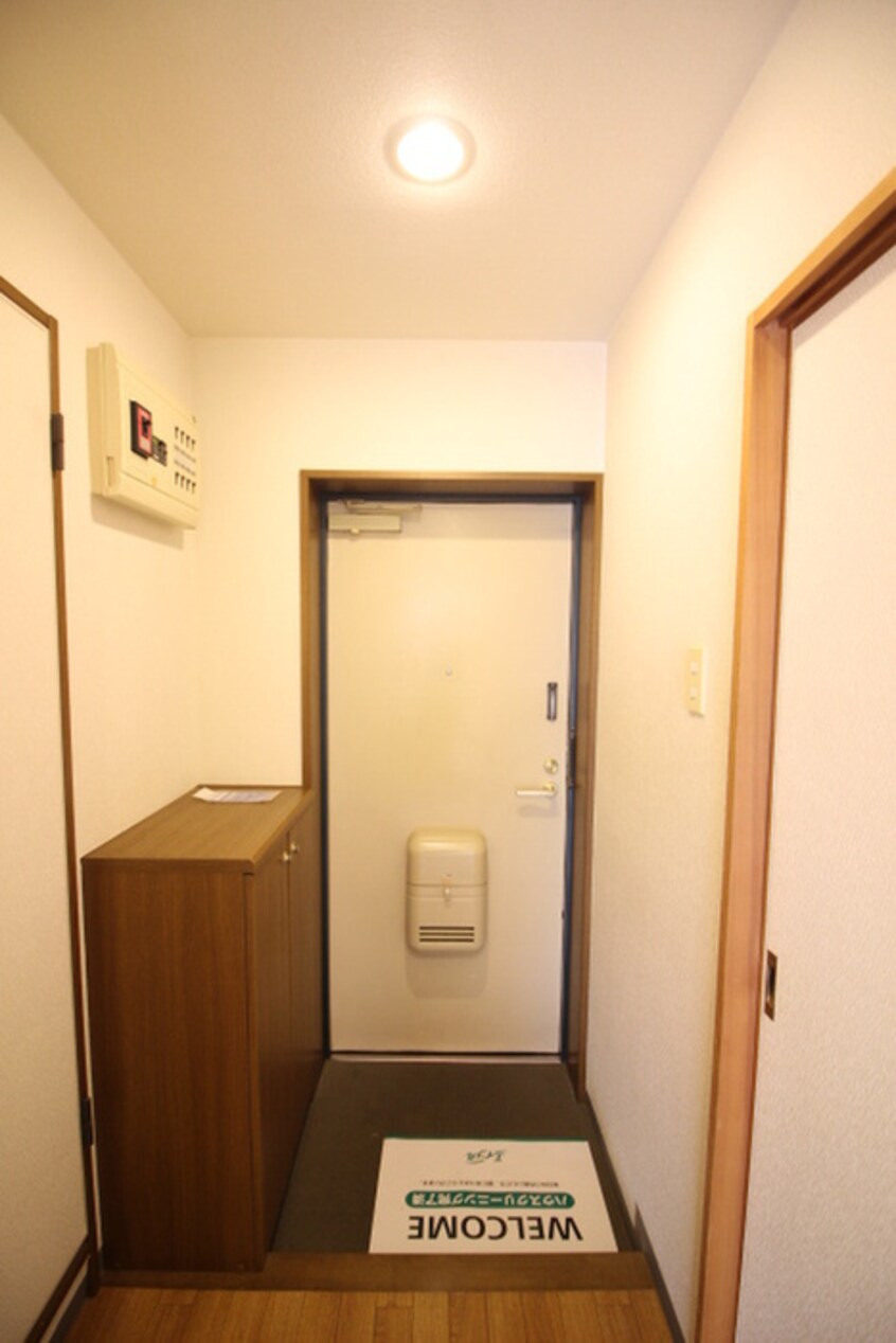 玄関 プレジオ泉