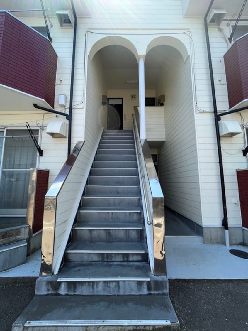 エントランス部分 メゾンキクチ