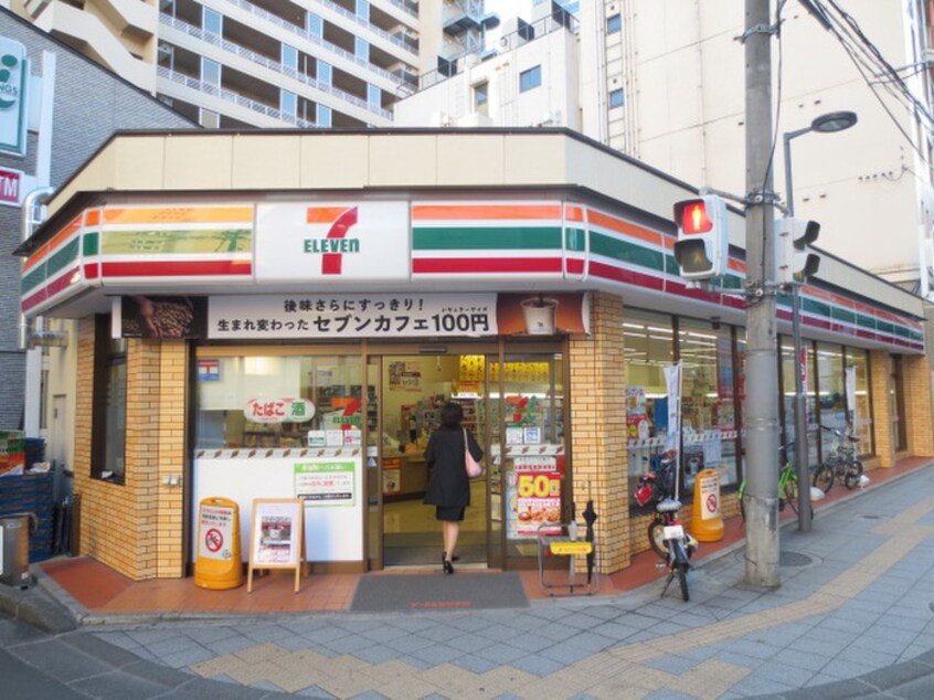 セブンイレブン仙台中央４丁目店(コンビニ)まで83m ロータス仙台中央