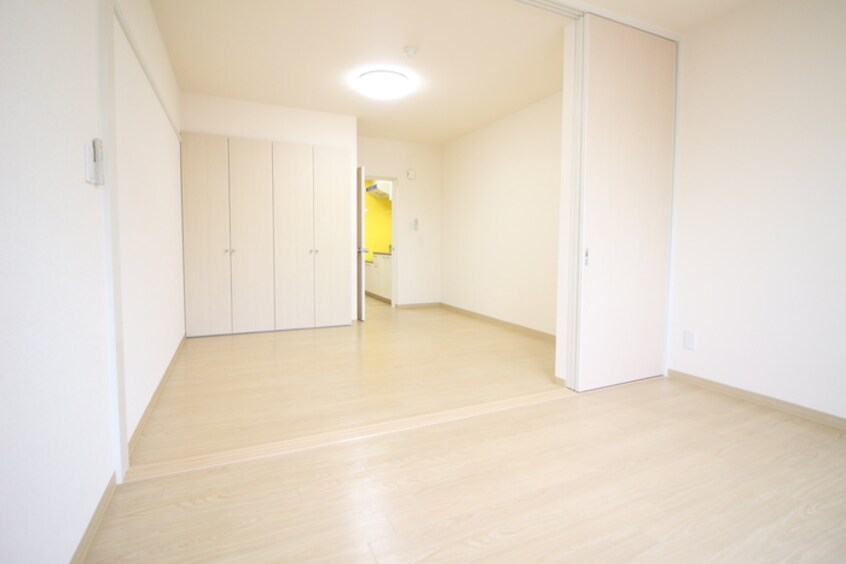 居室 イ－グルハイツ萩野町