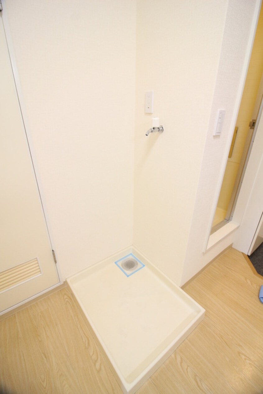 洗濯機置場 イ－グルハイツ萩野町